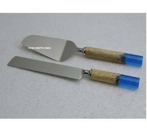 Serveur à gâteau de luxe en acier inoxydable avec manche en bois Outils de cuisson à prix raisonnable Support à gâteau en métal - Product Image 4