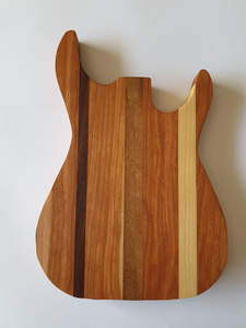 Ensemble de 3 planches à découper en bois d'acacia avec poignée, lavable au lave-vaisselle, épaisseur de 1,5 cm, pour viande, fruits, légumes et fromage - Product Image 3