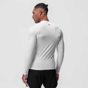 Camiseta de entrenamiento para hombre que absorbe el sudor: Manténgase cómoda y seca con esta camiseta atlética de alto rendimiento - Product Image 2