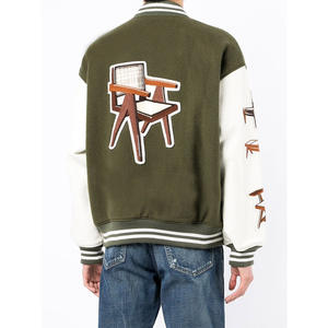 Diseño personalizado al por mayor Letterman Varsity chaqueta 100% poliéster satén estilo hombres chaqueta - Product Image 3