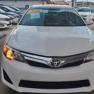 Usado 2014 T * oyota Camry LE - Product Image 1
