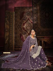Traje Sharara de Diseño Moderno con Bordado de Lentejuelas en Georgette Sintético Pesado, Sari Pakistaní de Alta Calidad para India - Product Image 5