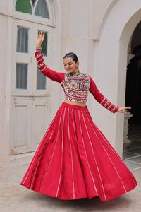 Machine Dames Roman Soie Gota Patti Dentelle Navaratri Lehenga Choli - Product Image 4