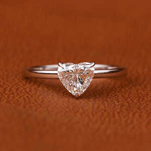 Elegante Anillo de Bodas de Oro Blanco Sólido de 14 Quilates con Certificado IGI, Moderno Solitario con Engaste de Bisel en Forma de Corazón, Estilo Clásico Personalizado - Product Image 1