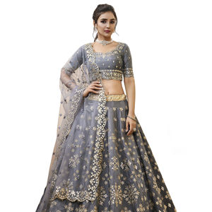 Desgaste étnico indio hermoso arte seda fiesta desgaste Lehenga Choli para mujeres por Fabzone India - Product Image 1