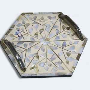 Plateau en résine de nacre fabriqué à la main de qualité exportée pour la maison et l'hôtel disponible au meilleur prix depuis l'Inde - Product Image 1