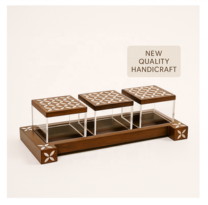 Ensemble de plateaux ronds en bois d'acacia de luxe avec couvercle - Boîte de rangement et décorative en bois gravé à la main - Cadeau du Ramadan - Product Image 5