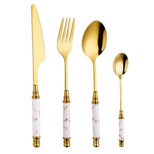 ชุดช้อนส้อมสแตนเลสพร้อมด้ามจับลายหินอ่อนสีทอง - Product Image 1