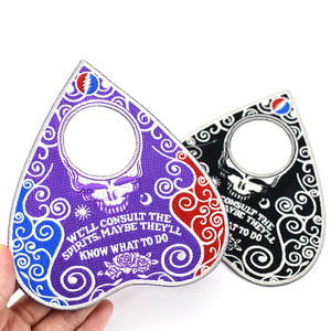 Insignias Bordadas Personalizadas Nuevas, Insignias de Diseño Personalizado, Tela de Sarga, Bordado a Mano, Parches Tejidos de Moda con Logotipo - Product Image 3