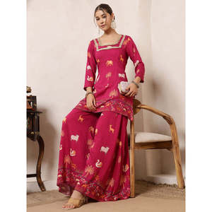 Magenta Animal Printed Crepe Kurti with Three-Quarter Sleeves Indo Western Women's Co-Ord <b>Set</b> with Palazzo - Product Image 1