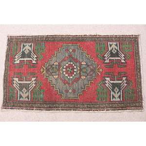 Tapis turc vintage 1,8x3,1 pi (54x95 cm), tapis uni rouge vert - Product Image 3