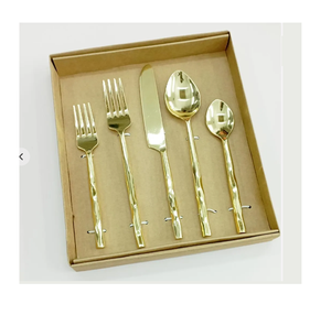 ชุดช้อนส้อมสแตนเลสสตีลสำเร็จรูปแบบโบราณชุดเครื่องใช้บนโต๊ะอาหารโลหะดีไซน์วินเทจขัดเงาแบบโบราณดีไซน์ใหม่ - Product Image 1