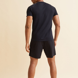 Ropa informal Pantalones cortos de gimnasio en blanco Liso Hombres Uso de verano Pantalones cortos transpirables para hombres Hecho en Pakistán - Product Image 5