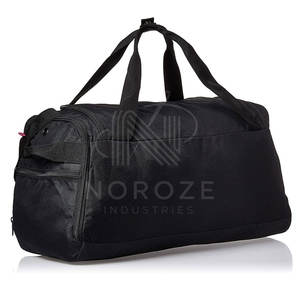 Bolsa de lona deportiva para uso en exteriores de gran capacidad personalizada de alta calidad, bolsa deportiva impermeable hecha en Pakistán - Product Image 2