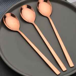 Outil de cuisine abordable pour les hôtels, les maisons et les fêtes Cuillère en cuivre poli Cuillère durable pour les soupes, les salades et le service au curry - Product Image 3