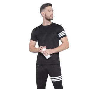 ชุดเสื้อผ้าชั้นนอกสำหรับผู้ชายผ้าโพลีเอสเตอร์/ ผ้าฝ้ายแห้งเร็วสไตล์ไฮสตรีทสำหรับฤดูร้อนตามสั่ง - Product Image 2