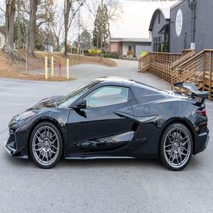 SUPER CLEAN 2024 CHEVROLET CORVETTE Z06 CONVERTIBLE 3LZ LISTO PARA ENVIAR - Product Image 6