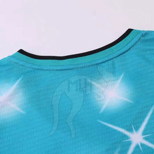 Ropa para deportes al aire libre Material de poliéster Alta calidad Mejor diseño Uniforme de baloncesto personalizado - Product Image 4