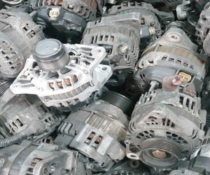 Motores de arranque de alternadores de chatarra de motor eléctrico usados más vendidos del proveedor de grado HMS-Hierro de cobre de latón disponible a granel - Product Image 3