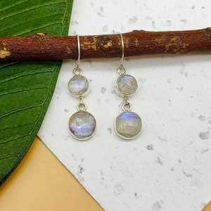 Boucles d'oreilles bohèmes en argent sterling 925 avec double perle ronde arc-en-ciel pierre de lune diamant parfait cadeau de mariage d'anniversaire pour la mariée - Product Image 1