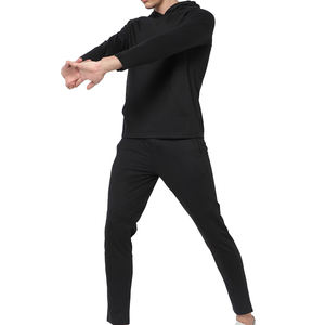 Conjuntos Deportivos de Alta Calidad Personalizados en Negro Sólido con Capucha para Hombre y Mujer, Largos, 100% Algodón, Forro Polar Transpirable para Invierno - Product Image 1