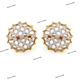Pendientes de Plata con Baño de Rodio y Racimo Floral, Adornados con Moissanita Brillante, Diseño Elegante y Lujoso para Fiestas, Estilos de Regalo - Product Image 2