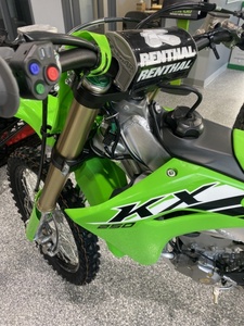 Oferta Increíble: Motocicletas Nuevas Kawasaki KX250 2025 - Product Image 6