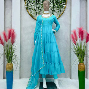 ชุดสูทนักออกแบบที่สวยงามพร้อมด้านในและ pent-dupatta พร้อมด้ายและลำดับการทำงาน - Product Image 1