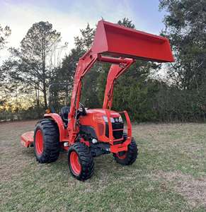 Tracteur 4x4 L4701 HST d'occasion de qualité supérieure avec chargeur frontal et coupe-herbe rotatif, moteur 20 CV, haute productivité et multifonctionnel - Product Image 2