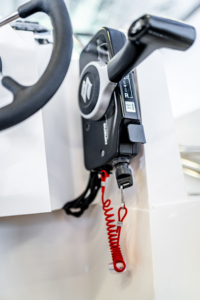 2025 REMUS 525SC Premium Bateau nautique de haute qualité - Product Image 5