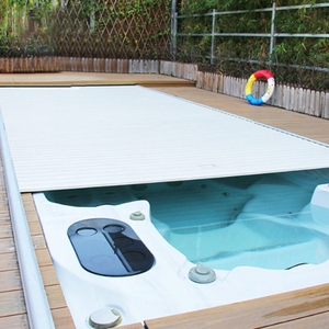 Couverture <span class=keywords><strong>de</strong></span> <span class=keywords><strong>piscine</strong></span> motorisée automatique en aluminium pour piscines enterrées - Product Image 1