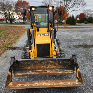 Chargeuse compacte sur chenilles JCB 1CXT avec pelle rétrocaveuse |   Moteur Perkins de 49 CV |   Attelage rapide universel |   Cabine fermée |   Transmission hydrostatique - Product Image 6