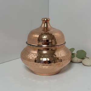 Azucarero de Cobre Forjado en Forma de Cubo, Almacenamiento Elegante para la Cocina de tu Hogar - Product Image 2