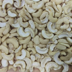 Anacardos orgánicos de Vietnam, grado W320, crudos y procesados, grado W240, W180, frutos secos tostados, anacardos frescos para uso alimentario - Product Image 1