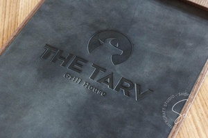 Couverture de menu en bois personnalisée avec reliure en cuir – Porte-menu personnalisé avec logo pour hôtels, cafés et bars - Product Image 5