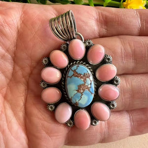 Golden Hill Turquoise Rose Opale Pendentif en argent sterling fait à la main Boho Bijoux pour femmes - Product Image 3