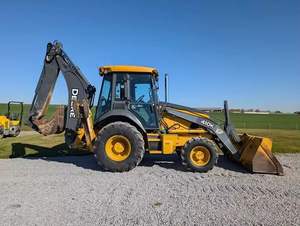 Retroexcavadora Cargadora Frontal Usada Johnny Deere 410K 2024 con Bomba MOOG, Capacidad de Carga de 200 Toneladas, Motor Perkins en Venta - Product Image 4