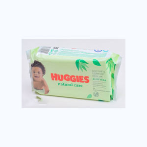 Best-seller Huggies Natural Care Wipes 56s, idéal pour les sacs à langer, les crèches et en déplacement - Product Image 1
