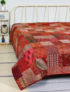 Couverture réversible vintage en soie Kantha couvre-lit patchwork Kantha couette pour décor - Product Image 2