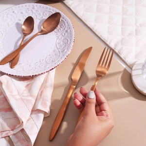 Ensemble de couverts modernes en acier inoxydable avec fourchette et cuillère couteau pour table à manger, service de cuisine et vaisselle de restaurant - Product Image 2