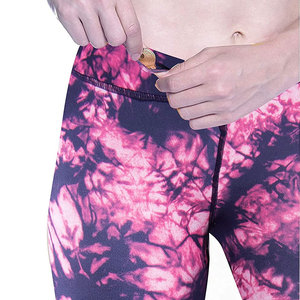 กางเกงเลกกิ้งออกกำลังกายสำหรับผู้หญิง ยี่ห้อ TWILL SPORTS ราคาสมเหตุสมผล ผลิตในปากีสถาน คุณภาพดีเยี่ยม ระบายอากาศได้ดี เอวสูง ผลิตจากผ้าฝ้าย/ใยไผ่ เหมาะสำหรับทุกการออกกำลังกาย - Product Image 4