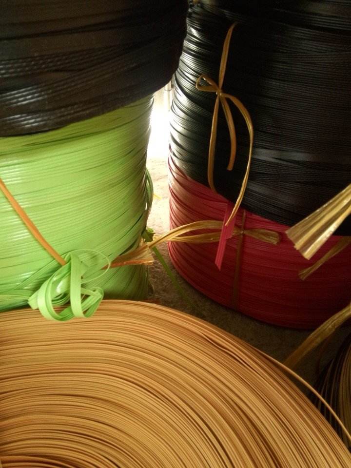 สีน้ำตาล