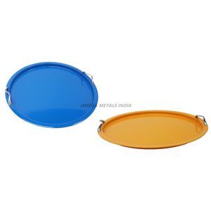 Bandeja de servicio rectangular blanca rústica con ribete negro y asas resistentes, ideal para organizar artículos y agregar encanto vintage - Product Image 5