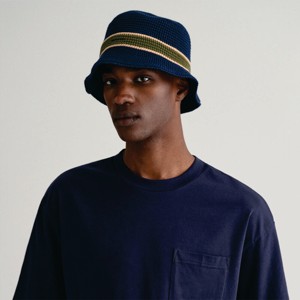 T-shirt élégant à manches courtes pour hommes avec poche-Design confortable et pratique, idéal pour les tenues décontractées et la superposition - Product Image 3