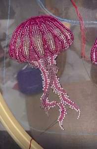 Collier avec pendentif en perles d'opale lavande pour femmes, collier en or avec perles d'opale lavande, collier avec pendentif de pierre de naissance, fait à la main - Product Image 3