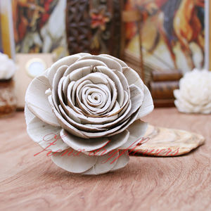 Hot Sale Handcrafted Eco-Friendly Sola Wood Skin Beauty <b>Rose</b> Premium Artificial Home Decor for Halloween Christmas Multiple - Product Image 1