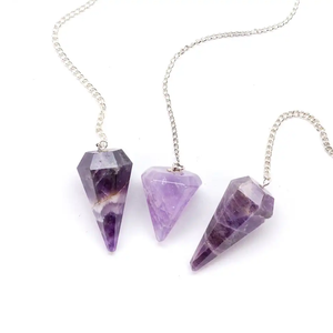 Péndulo de amatista de alta calidad, piedra preciosa de cristal natural, cono facetado, Péndulo de radiestesia para péndulos curativos de Reiki a la venta - Product Image 1