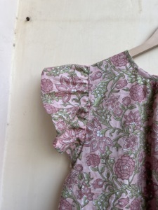 เสื้อเบลาส์พิมพ์ลายดอกไม้สำหรับผู้หญิงเสื้อท่อนบนผ้าฝ้ายลายดอกไม้ลำลองสำหรับฤดูร้อนปักลายทำด้วยมือ - Product Image 3