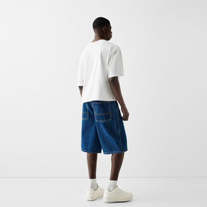 เสื้อยืดทรงบ็อกซี่ 195 GSM ผ้าฝ้ายผสมโพลีเอสเตอร์ น้ำหนักเบา ระบายอากาศดี สวมใส่สบาย เหมาะกับฤดูร้อน สไตล์สตรีทแวร์ รับผลิตแบบ OEM แบรนด์ส่วนตัว โรงงานผู้ผลิต - Product Image 6