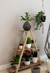 Support à plantes d'angle triangulaire à 3 niveaux, étagère à fleurs décorative en bois, design scandinave moderne - Product Image 3